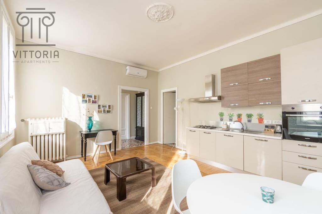 Vittoria Apartments: Viale Dante Vicenza Eksteriør bilde