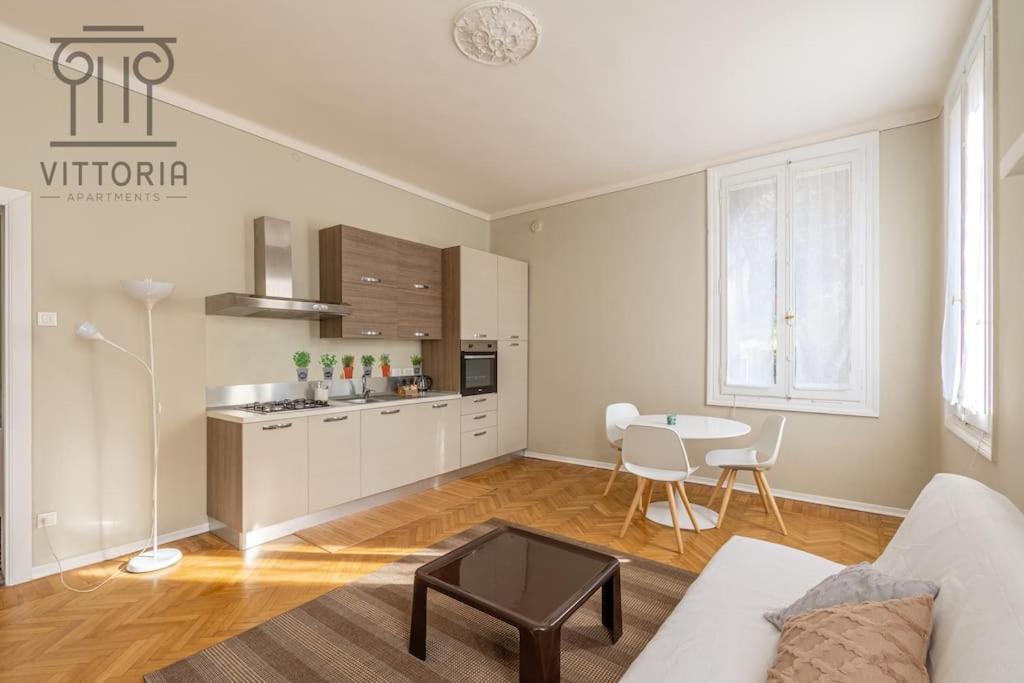 Vittoria Apartments: Viale Dante Vicenza Eksteriør bilde