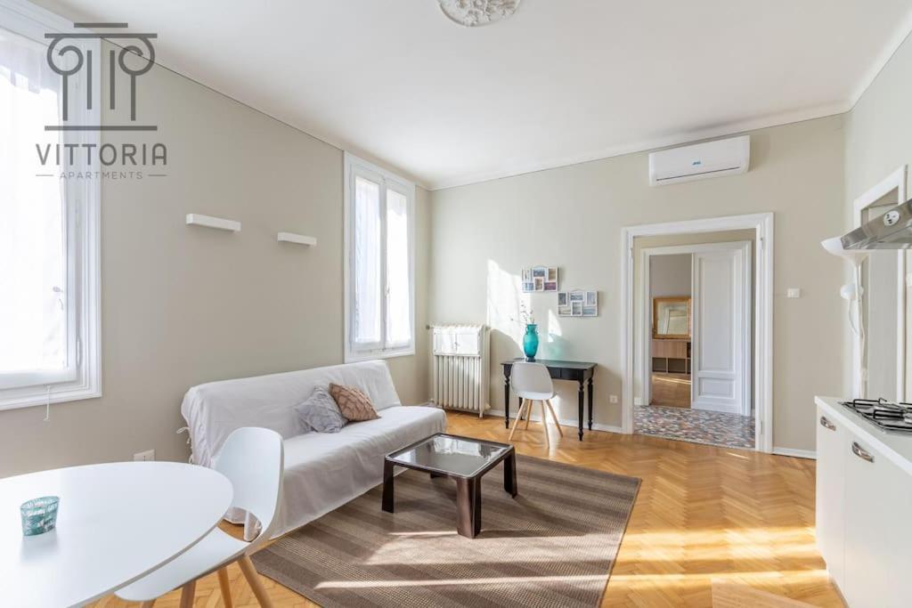Vittoria Apartments: Viale Dante Vicenza Eksteriør bilde